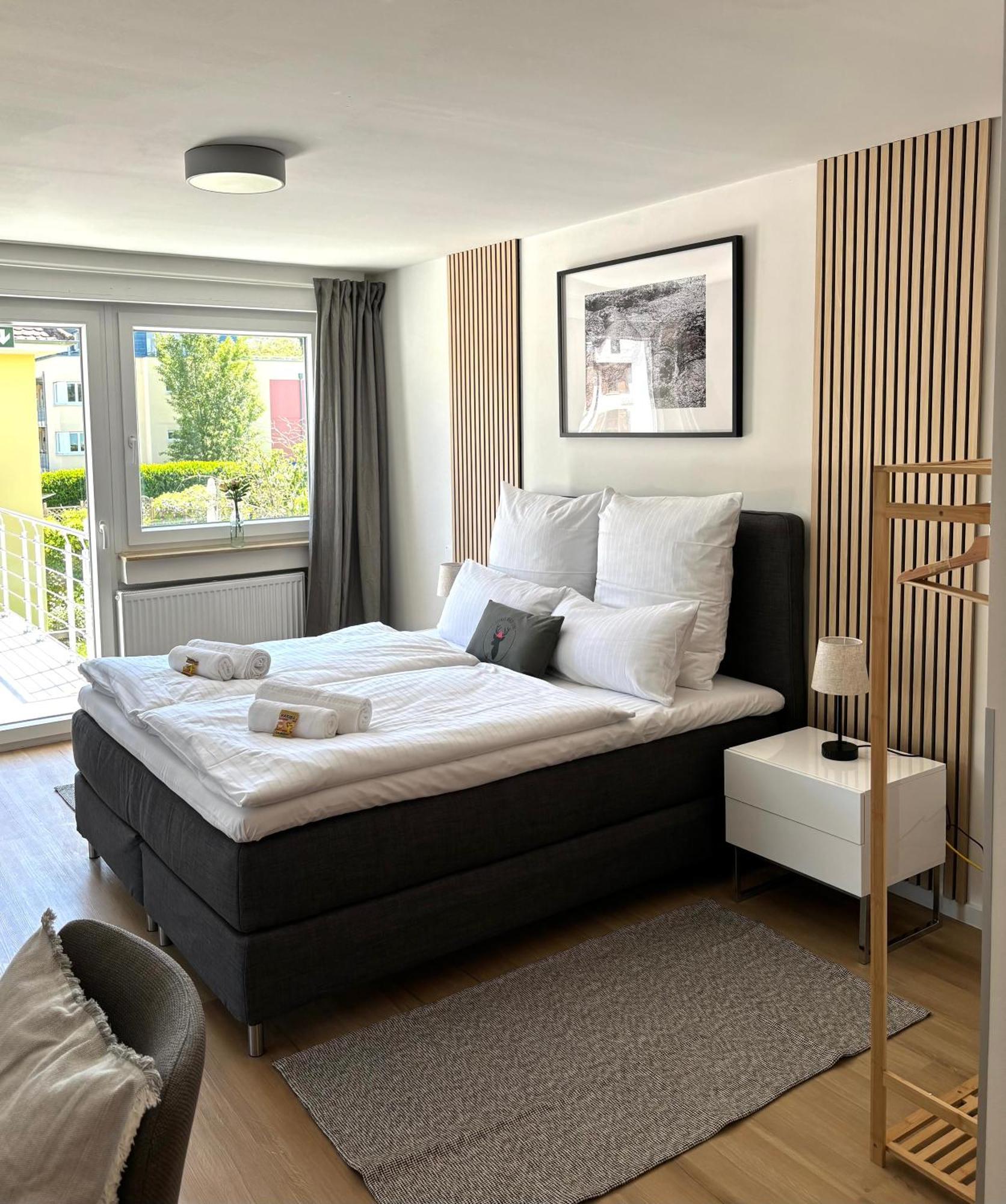 Gesamte Wohnung, Kueche, Parkplatz, Terrasse Bad Bellingen Exteriör bild