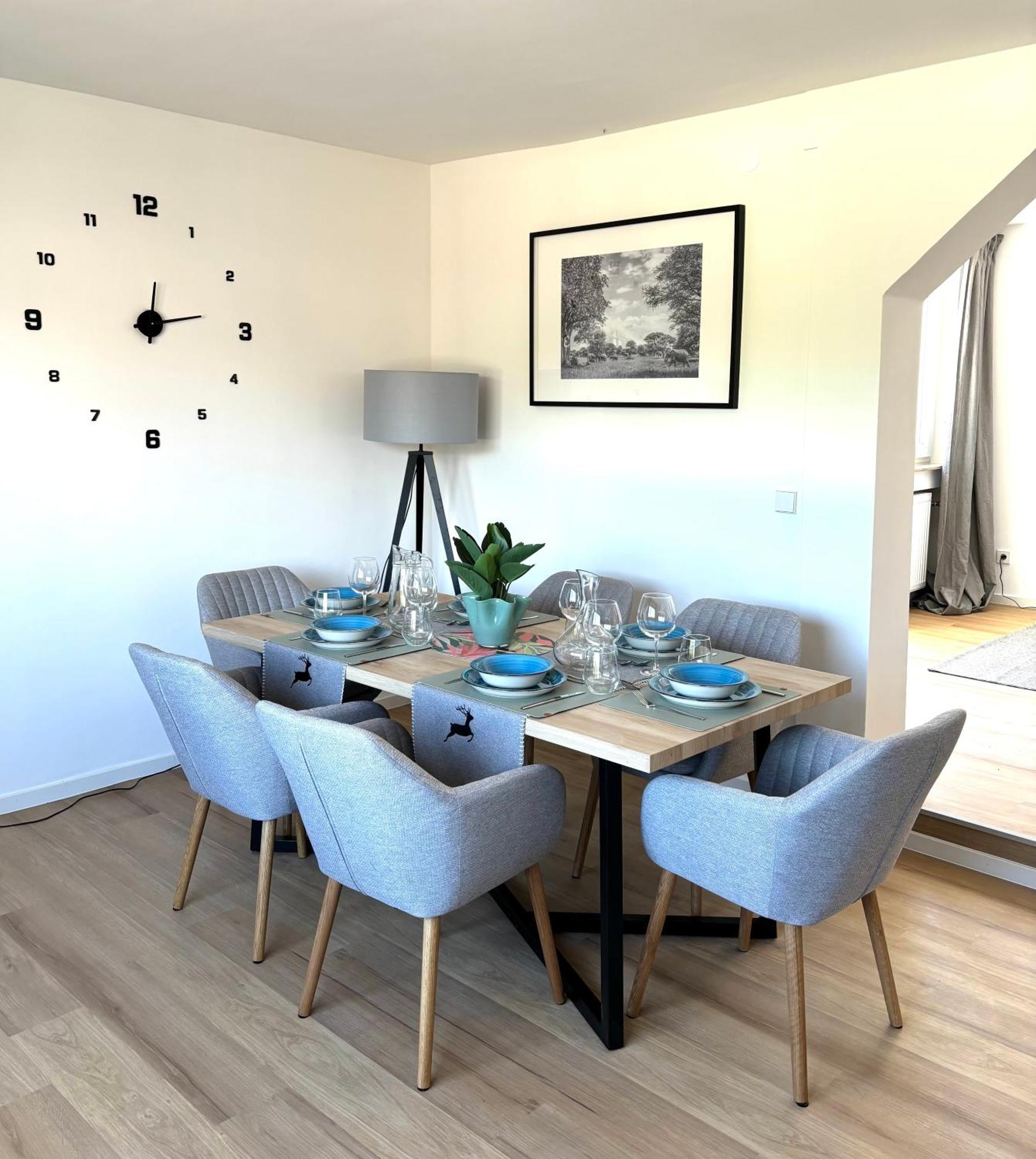 Gesamte Wohnung, Kueche, Parkplatz, Terrasse Bad Bellingen Exteriör bild