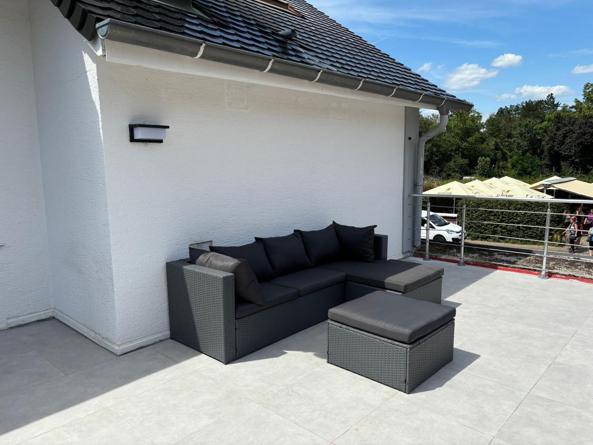 Gesamte Wohnung, Kueche, Parkplatz, Terrasse Bad Bellingen Exteriör bild